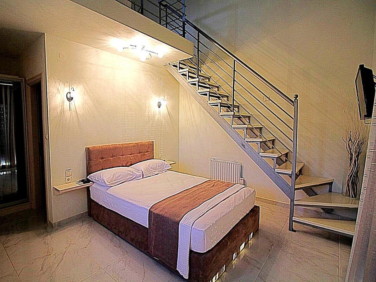 Sky Rays Luxury Apartments นิกิติ ภายนอก รูปภาพ